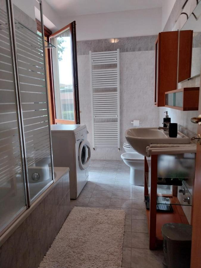 דירות דסנזאנו דל גארדה Casa Adela מראה חיצוני תמונה