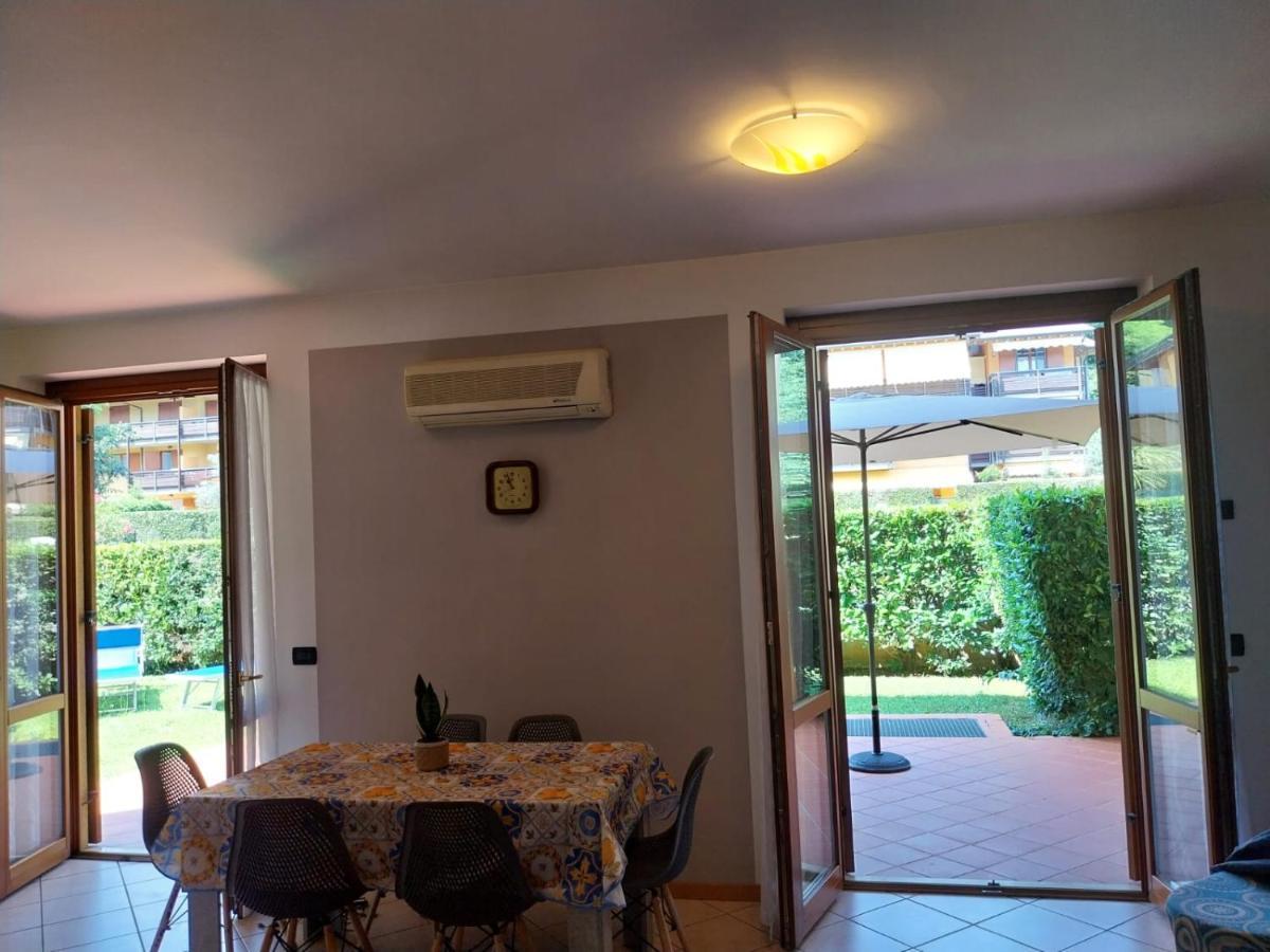 דירות דסנזאנו דל גארדה Casa Adela מראה חיצוני תמונה