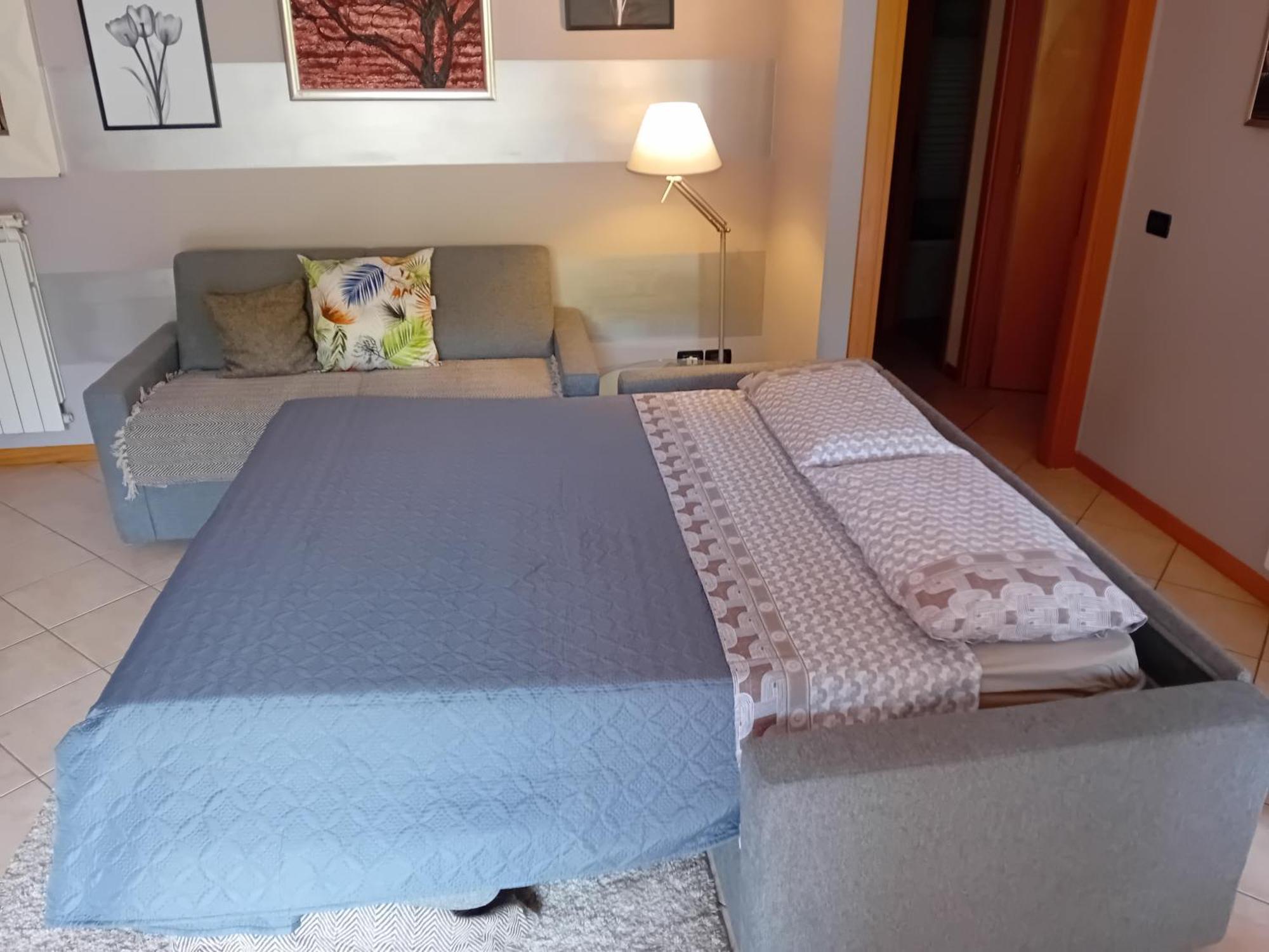 דירות דסנזאנו דל גארדה Casa Adela מראה חיצוני תמונה